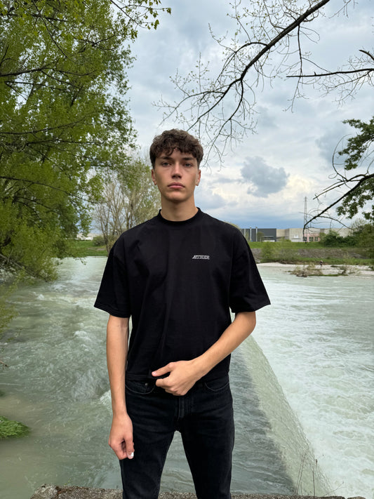 Cropped t-shirt